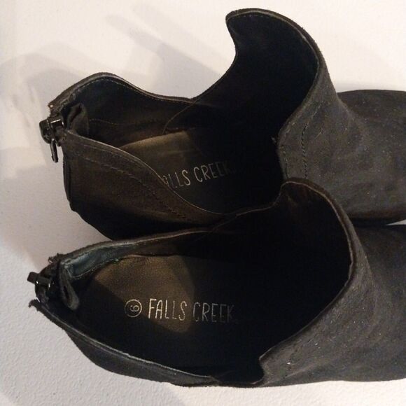Falls Creek  Booties Sz 9 Black Cut Out Zippered Back Faux Suede Western Cowgirl - Picture 12 of 12